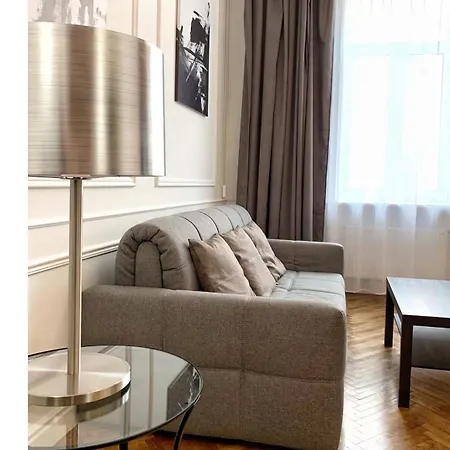 Apartment 2 Bedrooms *